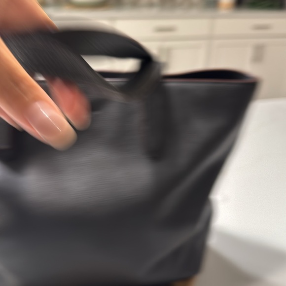 Like New! Coach Metropolitan Soft Tote - Picture 5 of 9